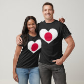 日本のなハートの背部: 日本のために祈って下さい Tシャツ (ユニセックス)