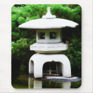 日本のな塔のランタンのスタイルの庭の彫像 マウスパッド
