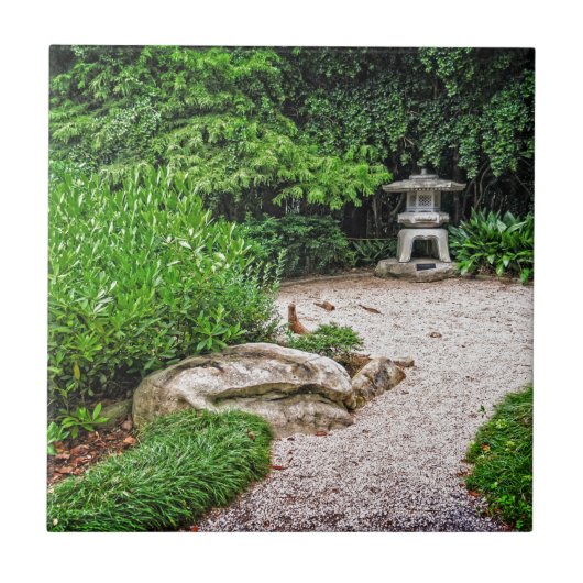 日本のな石造りのランタン タイル (正面)