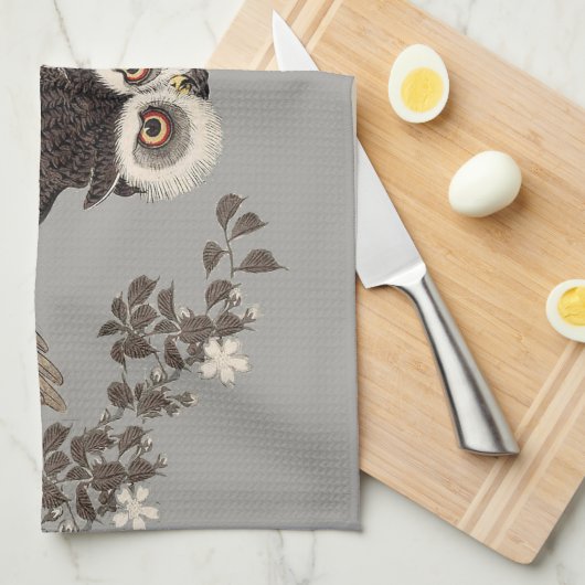 日本のフクロウの夜の木の切り飛んでいるの夜 キッチンタオル (四つ折り)