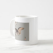 日本のフクロウの夜の木の切り飛んでいるの夜 コーヒーマグカップ (正面左)