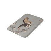 日本のフクロウの夜の木の切り飛んでいるの夜 バスマット (アングル)