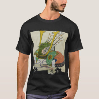日本の伝統的着物生地、かっこいい兜（KABUTO)のTシャツ２ Tシャツ