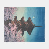 日本の古典的な浮世絵 春の夜の五重塔 フリースブランケット (正面(横))