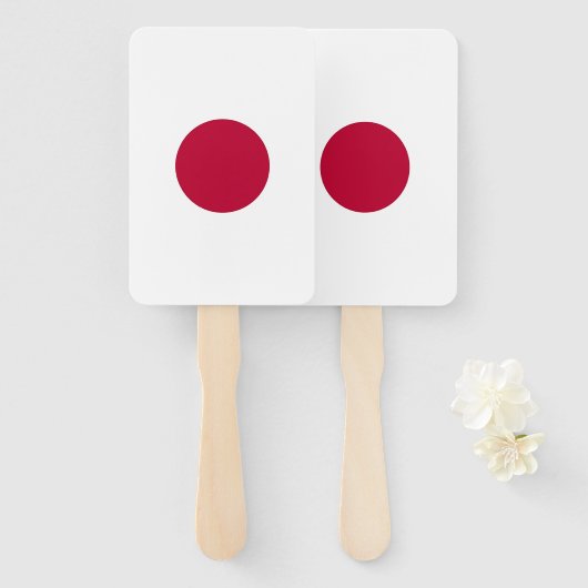 日本の国旗が掲げられたハンドファン ハンドファン (正面&裏面)