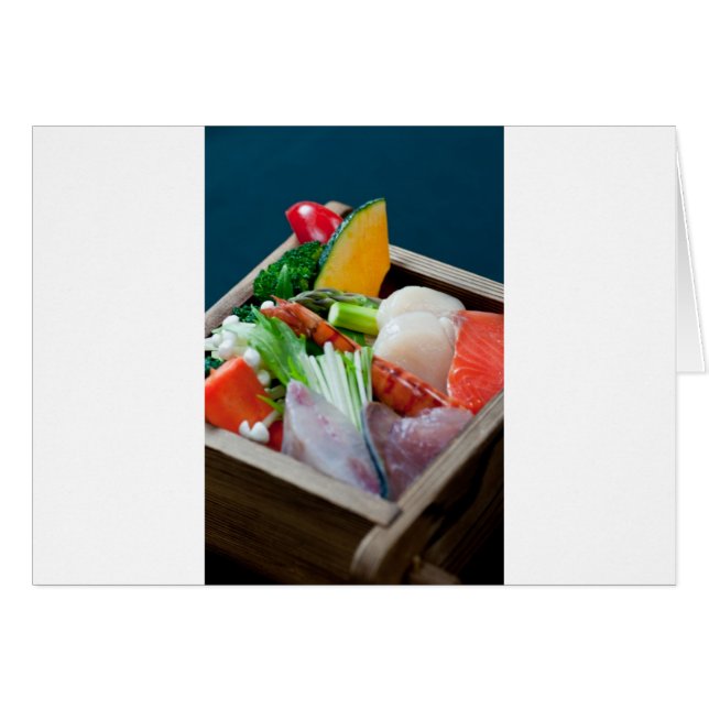 日本の日本のな料理の刺身 (正面横)