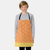 日本の桃の黄色のパタミニマルーン エプロン (着用した状態)