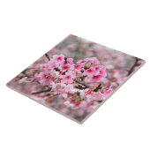 日本の桜の花のユニークでピンクのかわいい花 タイル (側面)