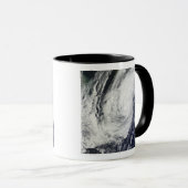 日本の琉球諸島上空の台風チャバ マグカップ (正面右)