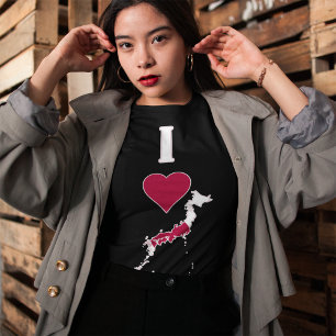 日本の縦I日本のラブ国旗の地図と女性 Tシャツ