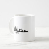 日本の都市景観の旅 | 東京スカイラインのシルエット コーヒーマグカップ (正面左)