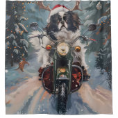 日本のChin Dog Riding Motorcycle Christmas シャワーカーテン (正面)