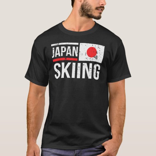 日本スキーヤー国旗のレーススノーマウンテン冬 Tシャツ (正面)