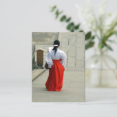 日本女性の赤 ポストカード (スタンド正面)