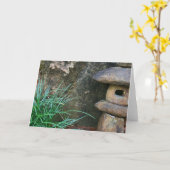 日本庭園の石灯籠 カード (黄色い花)