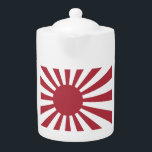 日本朝日国旗、江戸から第2次世界大戦<br><div class="desc">旭日旗は赤い日本の円盤と円盤から出る16本の赤い光線からなる旗(???旭日記)である。国旗日本のと同じく日の出を象徴している。この旗はもともと江戸時代の日本の大名が使った旗であった。第二次世界大戦終結以前に使用された。この著作物は、日本の著作権法第13条に基づき、日本の公領内に存在する。</div>