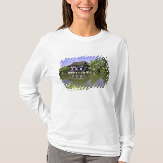 日本 京都 平安神宮の日本庭園 Tシャツ (正面)