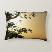 日没から木へII熱帯写真 アクセントクッション (裏面)