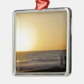 日没で歩くこと メタルオーナメント (左)