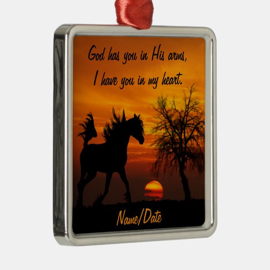 日没で自由に走っている馬 メタルオーナメント (右)