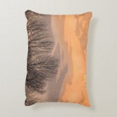 日没と裸木立アクセント枕 アクセントクッション (裏面(縦))