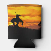 日没のあるトレイルのシルエットの終点 缶クーラー (裏面)