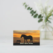 日没のウマ科のなセラピストの馬のシルエット 名刺 (スタンド正面)