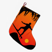 日没のグラフィックのイラストレーションの人のサーフィン ラージクリスマスストッキング (正面 (吊り時))