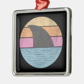 日没のサメ メタルオーナメント (左)