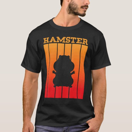 日没のハムスターの影のシルエット Tシャツ (正面)