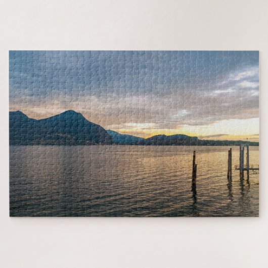 日没のマグジョア湖の風光明媚な風景、イタリア ジグソーパズル (横)