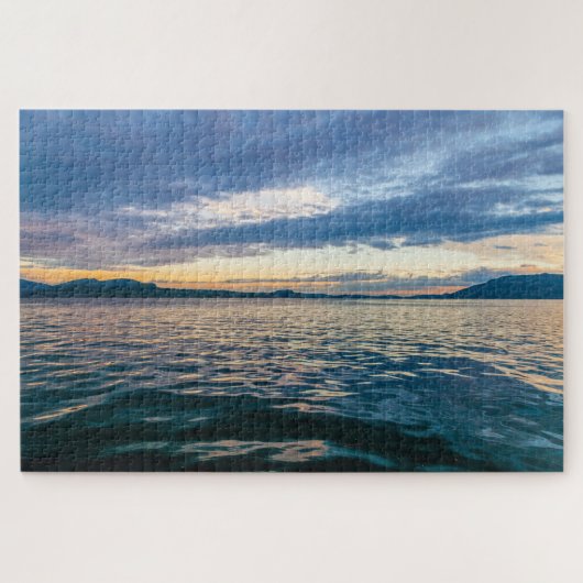 日没のマグジョア湖の風光明媚な風景、イタリア ジグソーパズル (横)