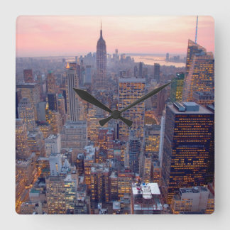 日没のマンハッタンの広い眺め スクエア壁時計