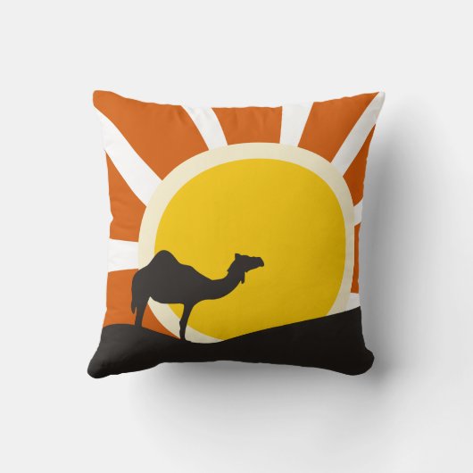 日没のラクダ クッション (裏面)