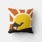 日没のラクダ クッション (正面)