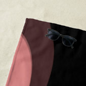 日没の地平線：抽象芸術ピンク、黒、白 ビーチタオル (インサイチュ)