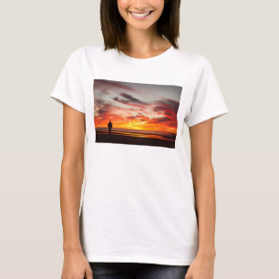 日没の歩行 Tシャツ