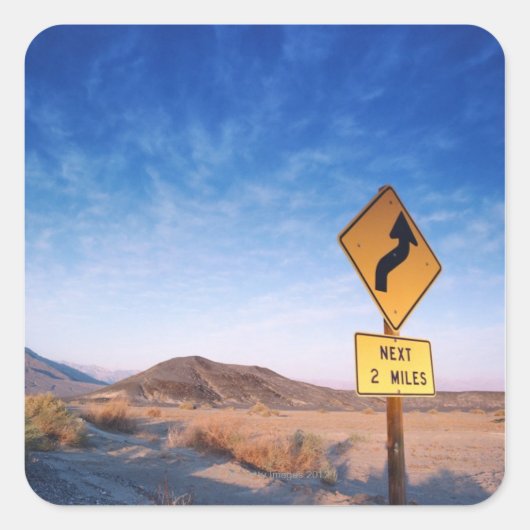 日没の死の谷の道路にサイン スクエアシール (正面)