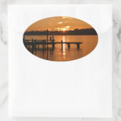 日没の湖オーバルステッカー 楕円形シール (バッグ)