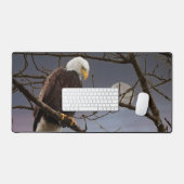 日没の満月の下の禿げたワシ デスクマット (キーボード&マウス)