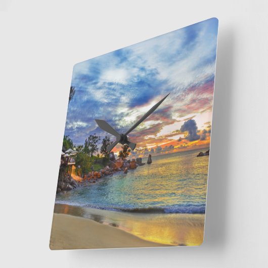 日没の熱帯ビーチのカフェ スクエア壁時計 (傾斜)