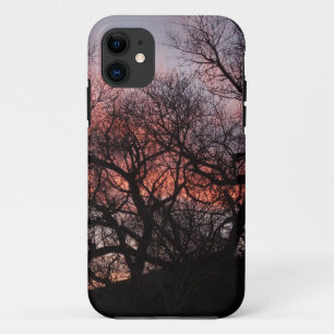 日没の踊りの木の骨組 iPhone 11 ケース
