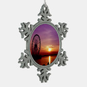 日没の重要な車輪 スノーフレークピューターオーナメント (左)