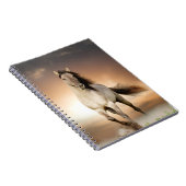 日没の野生の種馬のランニング ノートブック (右側)