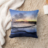 日没の間欠泉の煙 クッション (ブランケット)