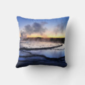 日没の間欠泉の煙 クッション (裏面)