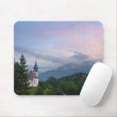 日没アルプス山脈を持つ教会 マウスパッド (マウス)