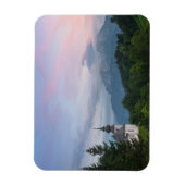 日没アルプス山脈を持つ教会 マグネット (縦)