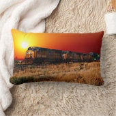 日没ディーゼル機関車貨物列車 ランバークッション (ブランケット)