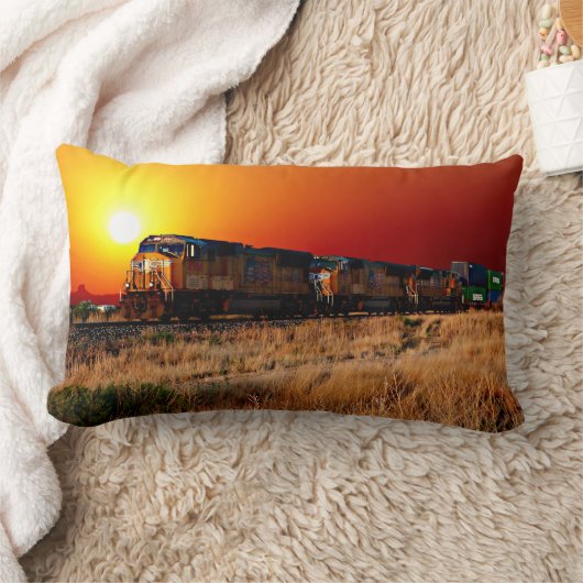 日没ディーゼル機関車貨物列車 ランバークッション (ブランケット)